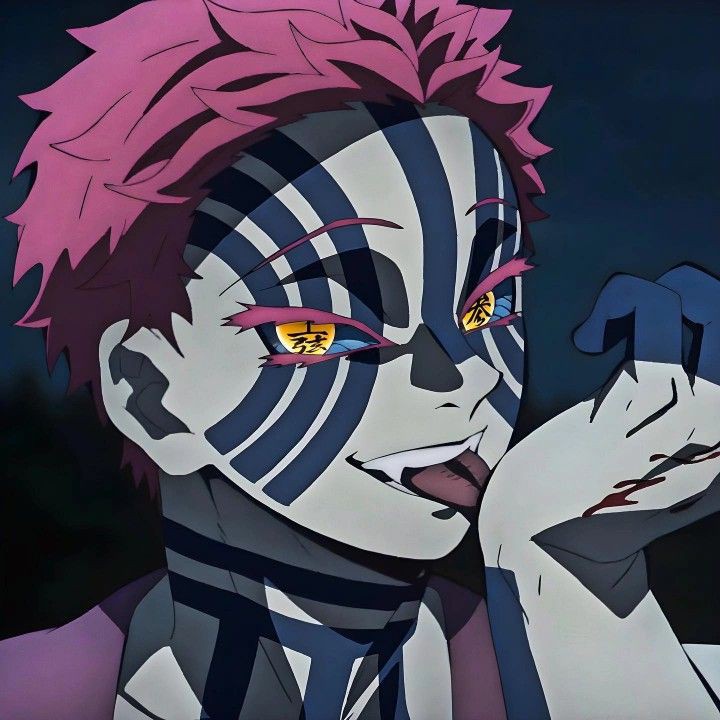 aku bisa nulis 5 paragraf sekaligus buat ngejelasin kenapa aku bisa setertarik ini sama beliau :3