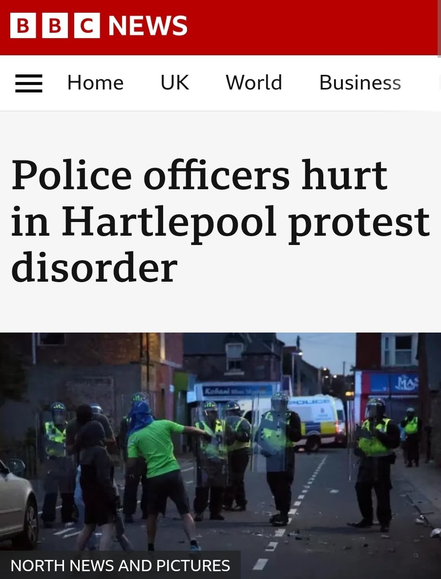 LeeCrowe10's tweet photo. @KaiserChiefs play Hartlepool then this happens less than a week later? Is this the first time the prediction has actually come true? https://t.co/VSHUYrNuCI