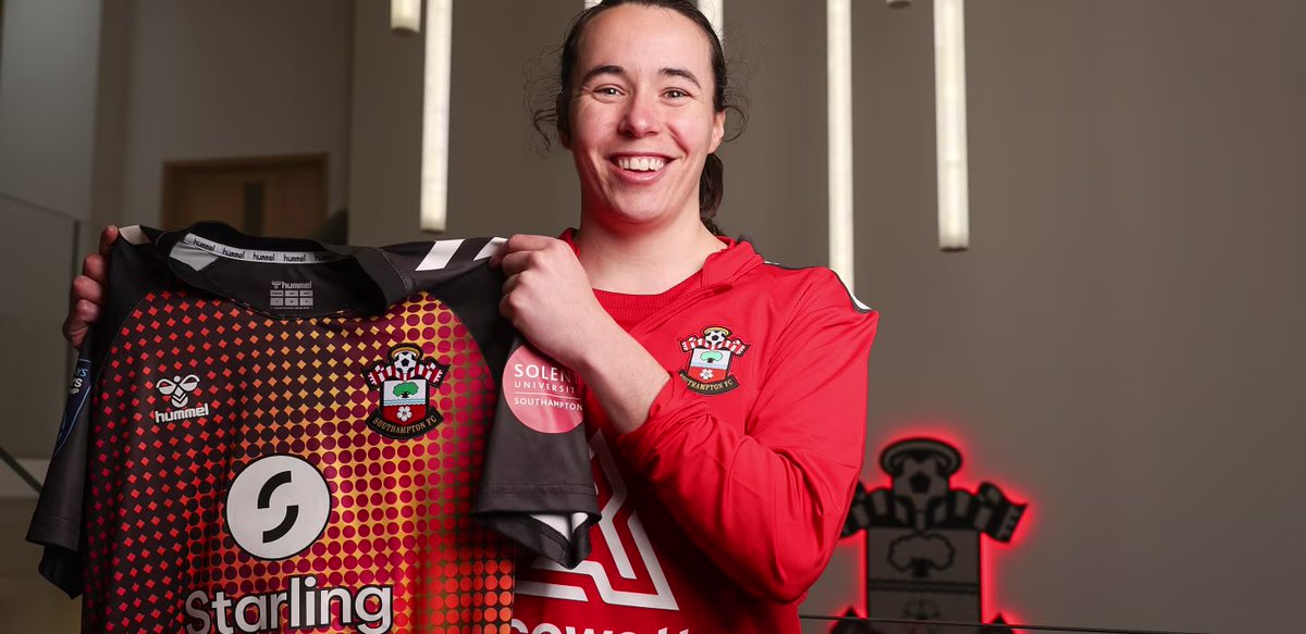 TheStatsSaint's tweet photo. Former #SaintsFC (Women) keeper Beth Howard has joined Oxford United on a free transfer.
Got limited game time for us, but was great when required.
Huge coup for Oxford!
Good Luck! #oxfc https://t.co/U33XPufkXZ