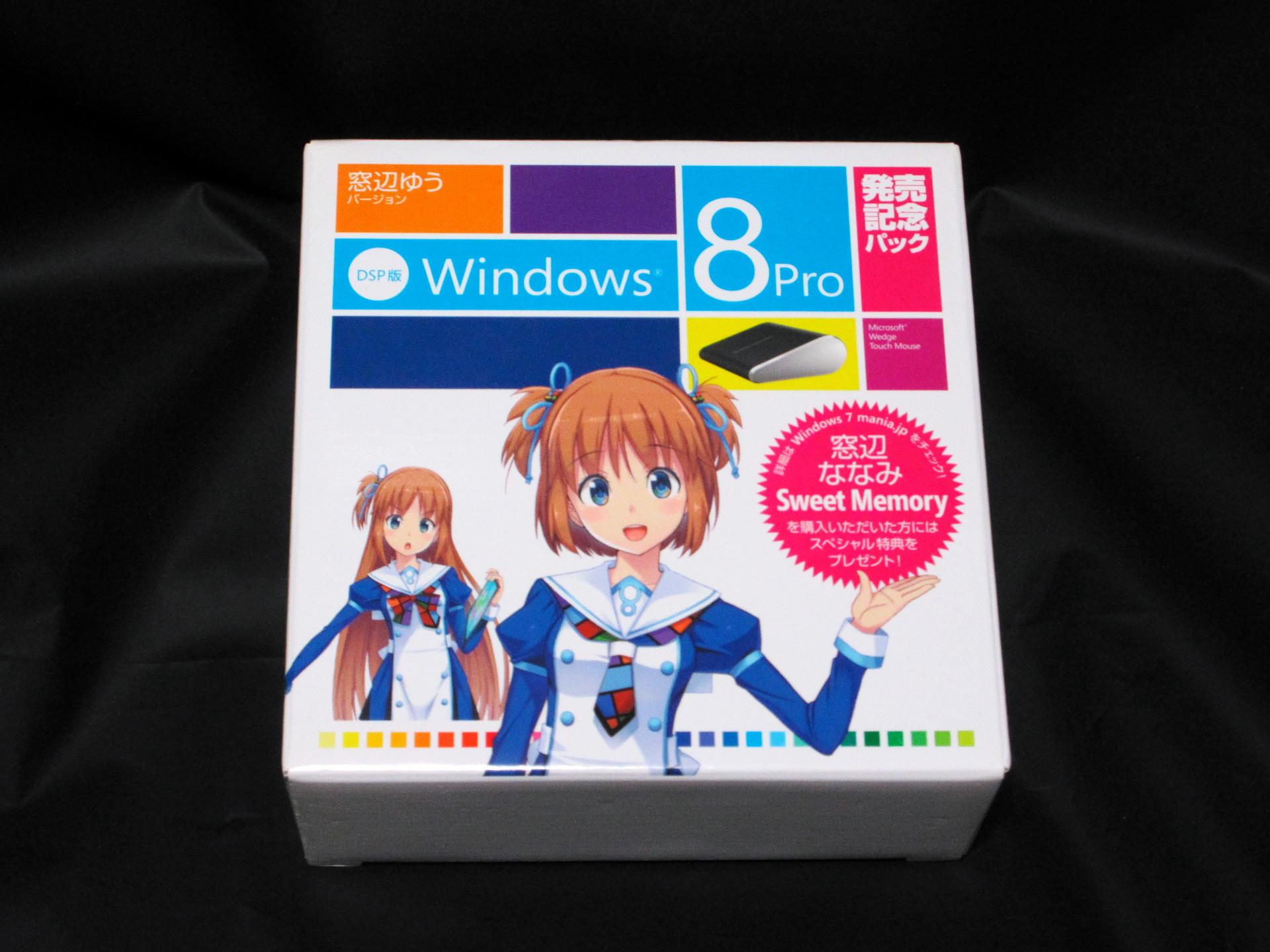 窓辺ゆうバージョン　Windows8pro　発売記念パック　ウェッジタッチマウス 日本マイクロソフト、“窓辺ゆう／あい”特典付きの「Wedge Touch