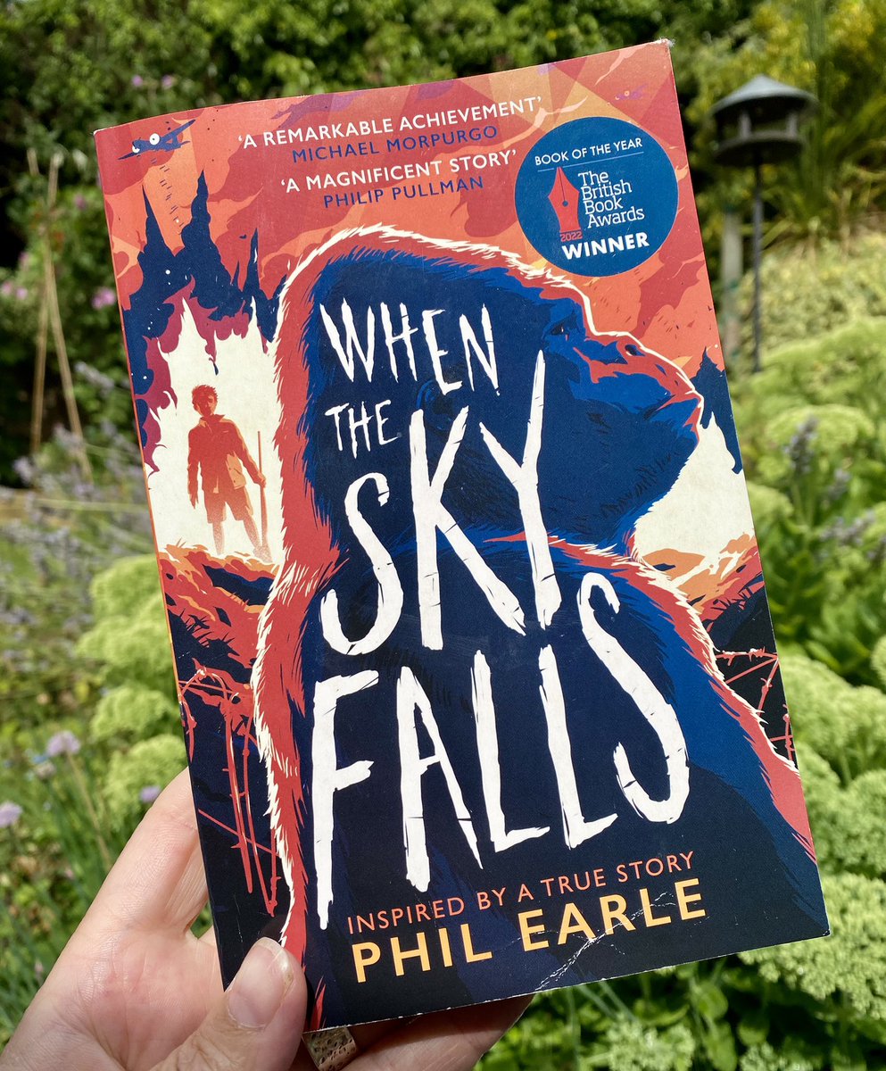 LouiseMorrish1's tweet image. If you’re looking for a brilliant book, set in London in #WW2, featuring a boy &amp;amp; an old woman &amp;amp; a gorilla, try this by @philearle 

I read A LOT of teen fiction for school &amp;amp; this story is one of the best I’ve enjoyed in ages, by a country mile 📚❤️
#WhenTheSkyFalls #schoollibrary