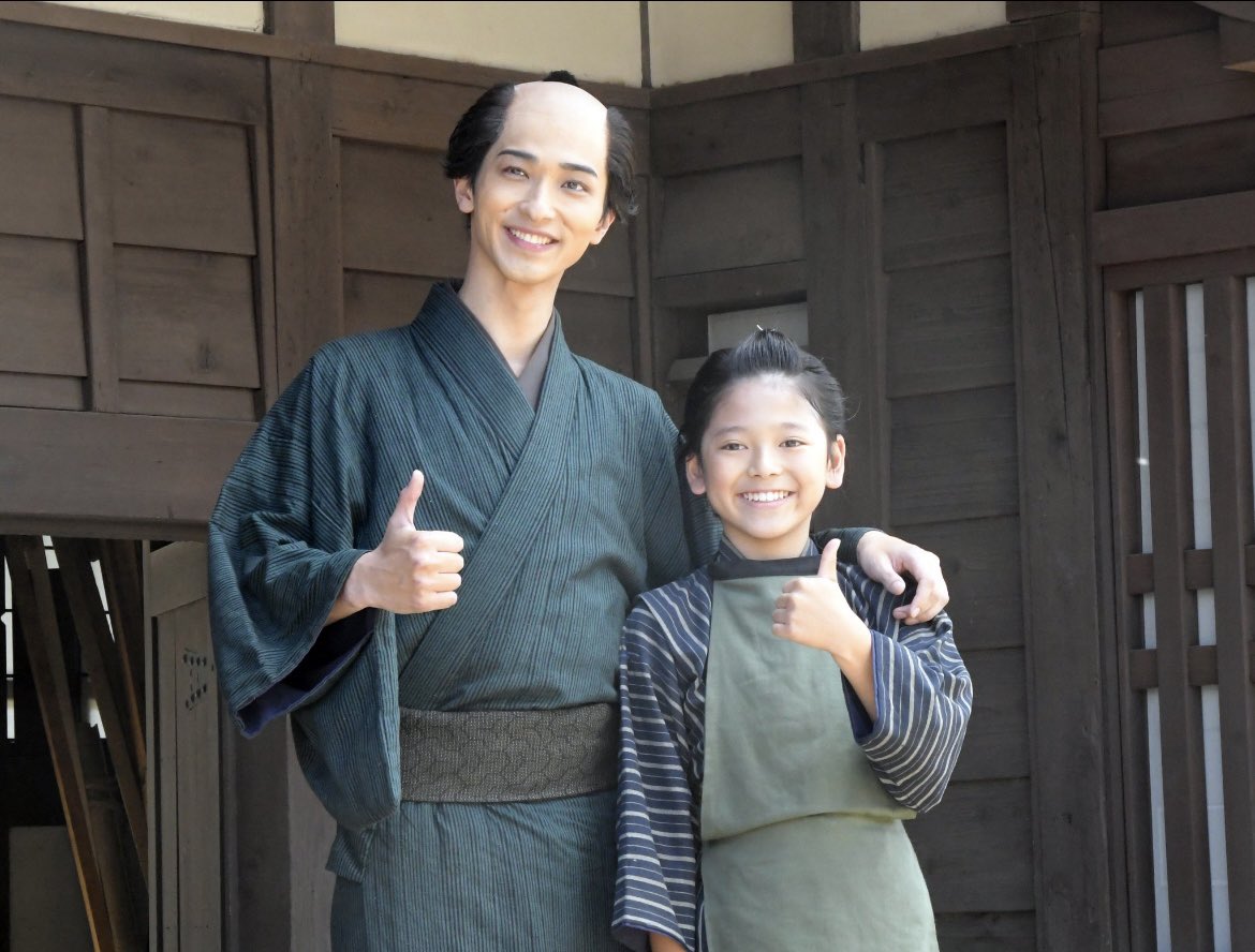 towa_12_11's tweet image. ★出演情報解禁★
2025年1月5日放送開始‼︎
#大河ドラマ
『#べらぼう 〜蔦重栄華乃夢噺〜』
江戸時代を舞台に蔦屋重三郎の生涯を描く。
主演 #横浜流星 さん
謎の少年
#唐丸 役を演じさせて頂きます‼︎
是非、沢山の方に見て頂けたら嬉しいです♡
#渡邉斗翔
#NHK
nhk.jp/g/pr/blog/bwc8…