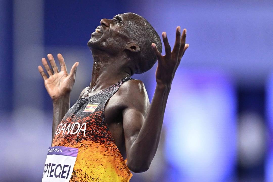 WaakoTonny1's tweet photo. @joshuacheptege1 Victory🏅🏅🎉 in @parisolympicss can't be separated from  @GovUganda intervention in sports @URAuganda @mofpedU @Educ_SportsUg 
@News247Ug 
#News247Ug 
#Paris2024 
#Picturecourtesy 📸📸📸 https://t.co/1DqJwOTLRP