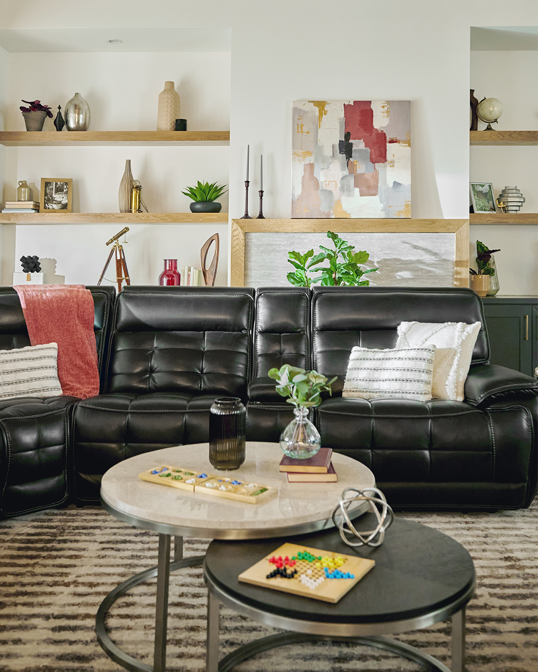 Rooms to go black sofa discount