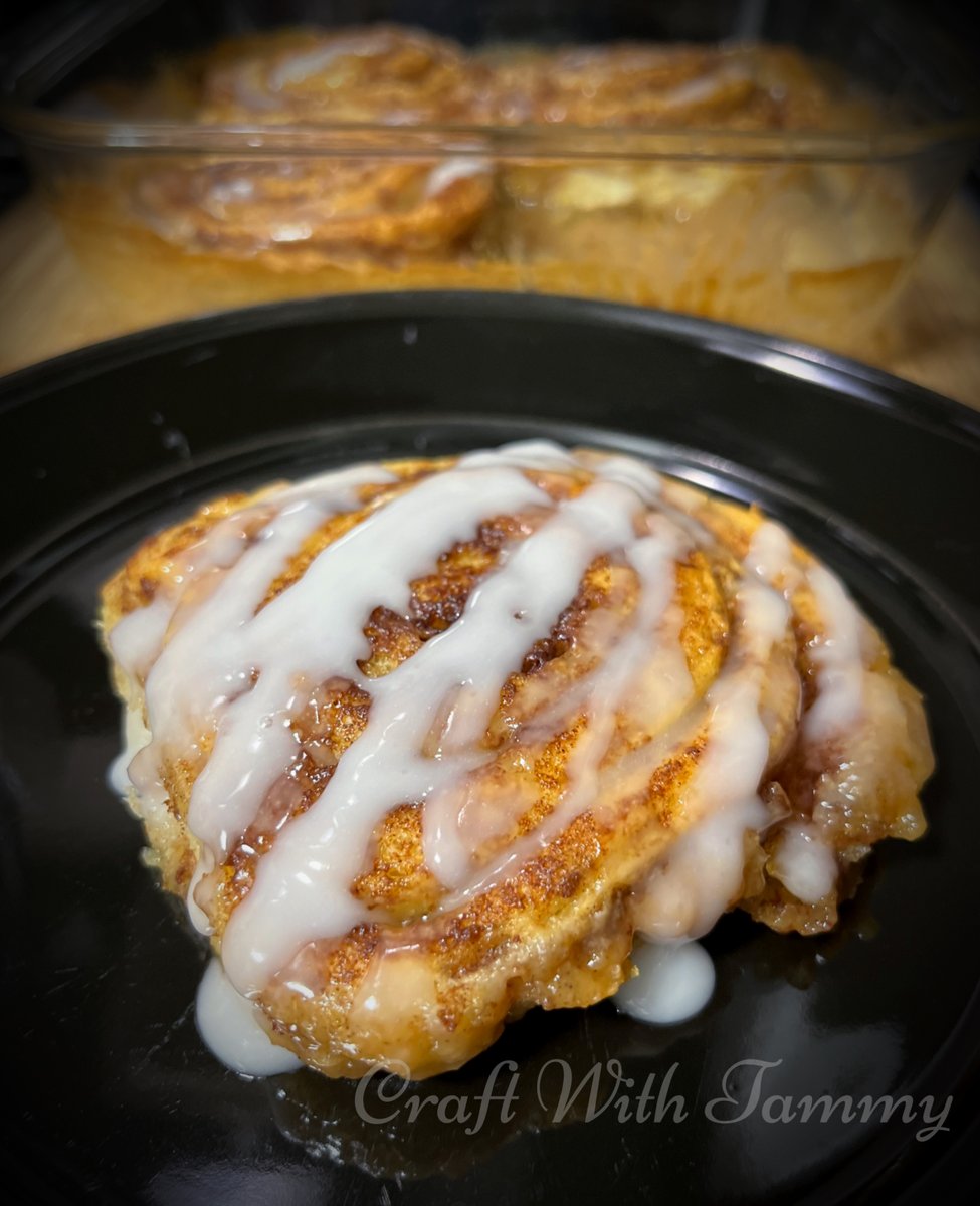 CraftwithTammy's tweet photo. "Gooey, sweet, and oh-so-simple, these viral Cinnamon Rolls are the canned cinnamon roll hack that you didn't know you needed."
Recipe: https://t.co/HBjmXvDvay
#CinnamonRolls #Pillsbury #PandemicRolls #Cinnamon #Cinnamonroll #baking #coffee #delicious #Bread #BestCinnamonRolls https://t.co/0DYm8tIvZo