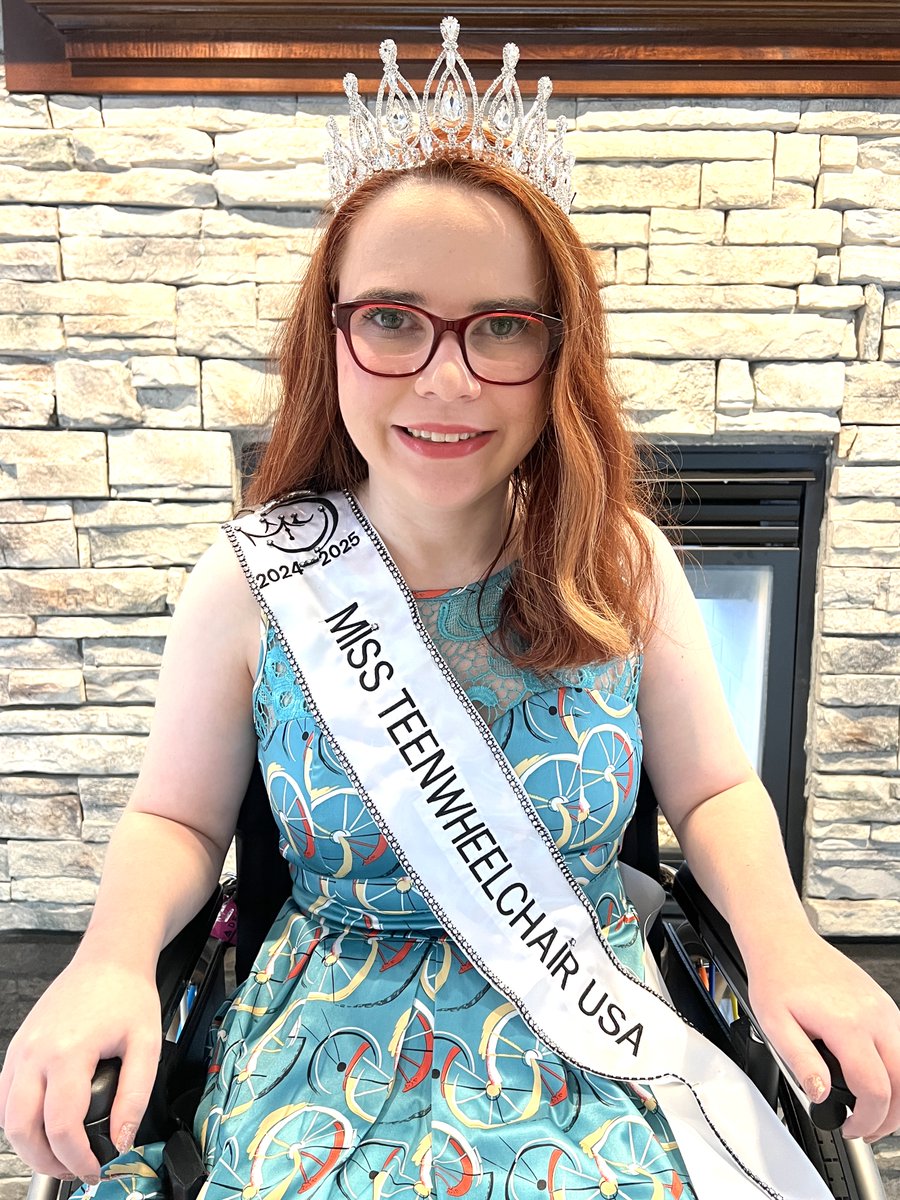 MsWheelchairUSA's tweet photo. I feel like if you are the first ever Miss Teen Wheelchair USA, you should totally have a dress with wheels on it. Am I right? #wheeliedress #mwusa #mtwusa #mswheelchairusa #disabilitypageants #pageantfashion https://t.co/ZMsmWGCMNB