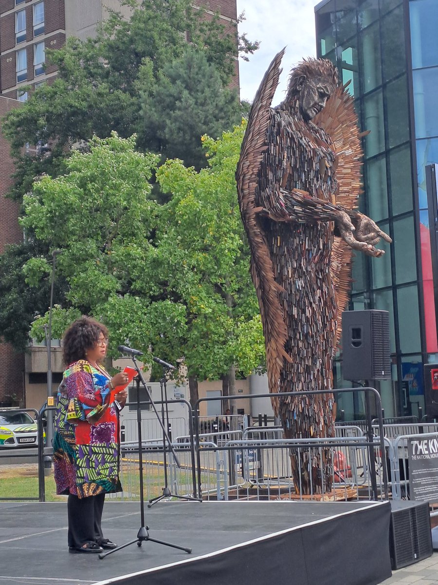 Luton Council tweet media