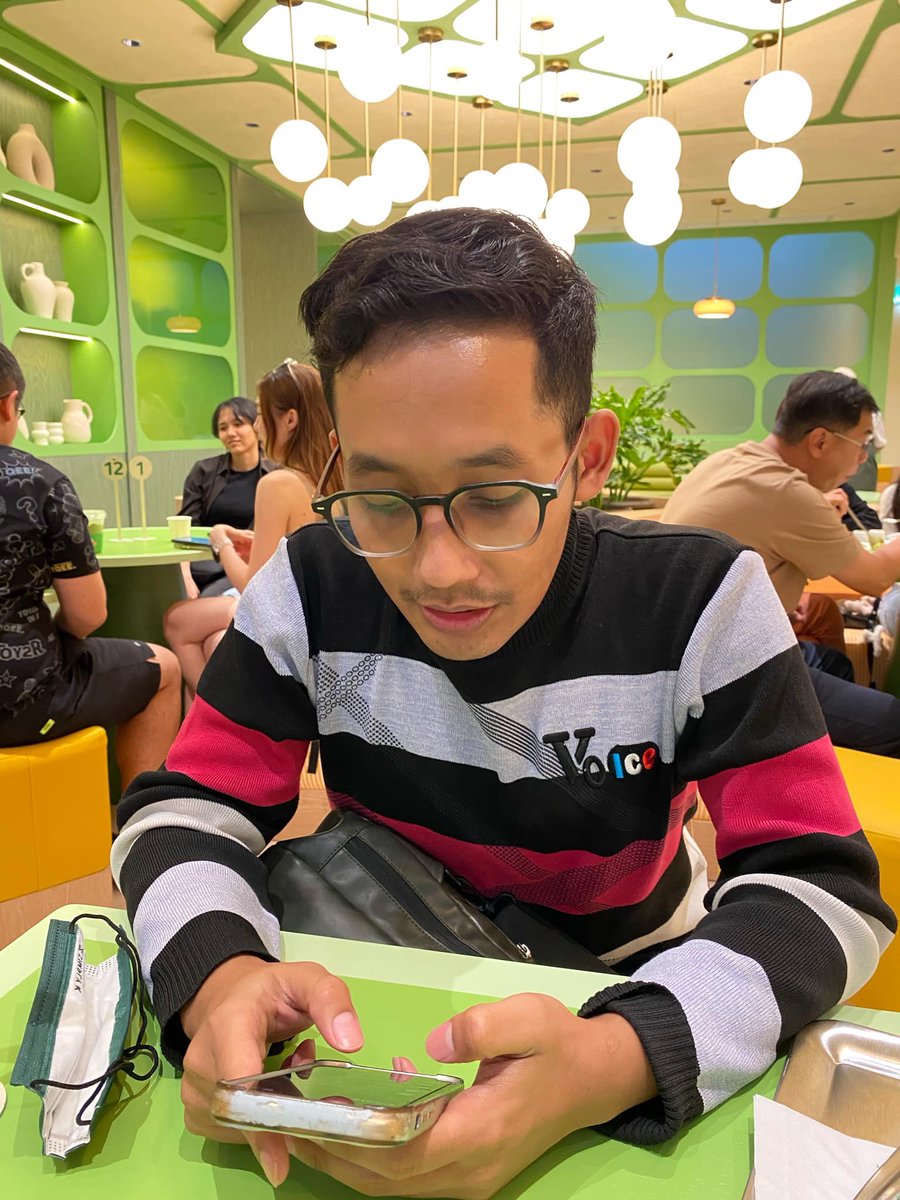hudaL0L's tweet photo. So far pencahaiannya bagus banget klo di tempat terang. https://t.co/bb4hdj5caA