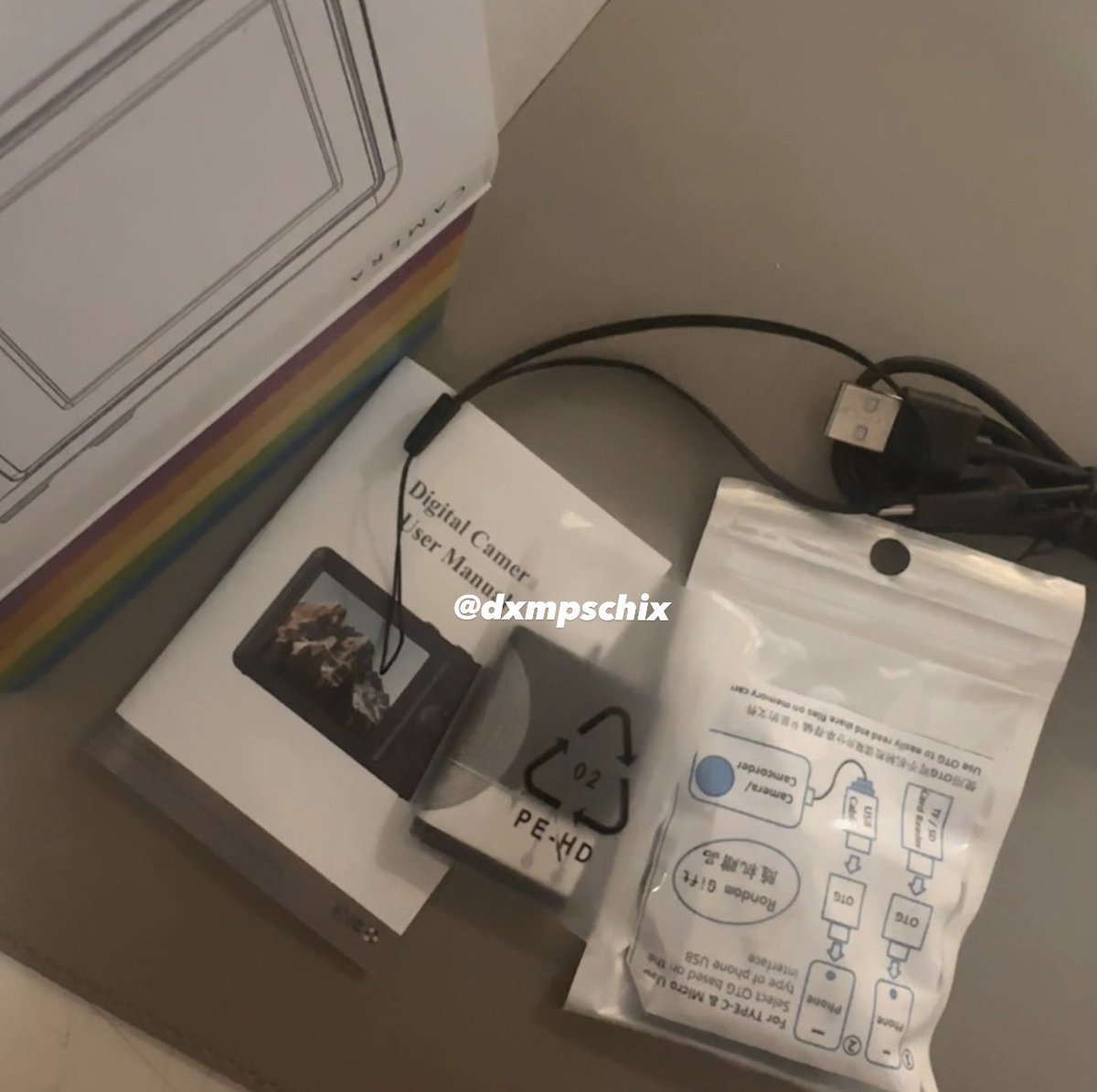 dxmpschix's tweet photo. wts lfb ph 

VETEK 2 DIGITAL CAMERA ᝰ.ᐟ

[ ₱ 2,000.00 ]

inclusions: 
• user manual
• usb cable
• lithium battery 
• camera lanyard 
• w stickers
• 64 GB 

ᰔ send me a dm —💌 !

loc: bulacan
mop: gcash
mod: direct ggx only
rfs: not used anymore

🏷️ digicam vtk cam batt https://t.co/n2fydzAB4d
