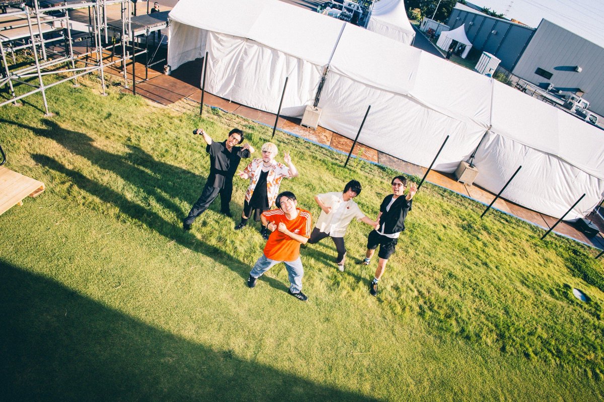 mizkan_ajipon's tweet photo. ROCK IN JAPAN FES.ありがとうございました！
夏みたいな日に最高の夏の日をみんなからもらいました。またよろしく！ https://t.co/CN1SLG9eEx