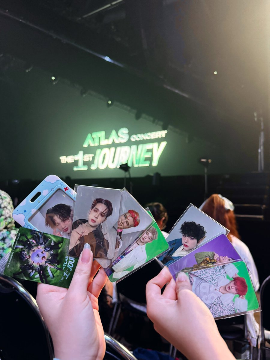 ssap_pw's tweet image. ถ่ายรูปรวม ฉบับยืมมือเพื่อน

#ATLASconcertThe1stJourney
#ATLASth #ATLAS_th