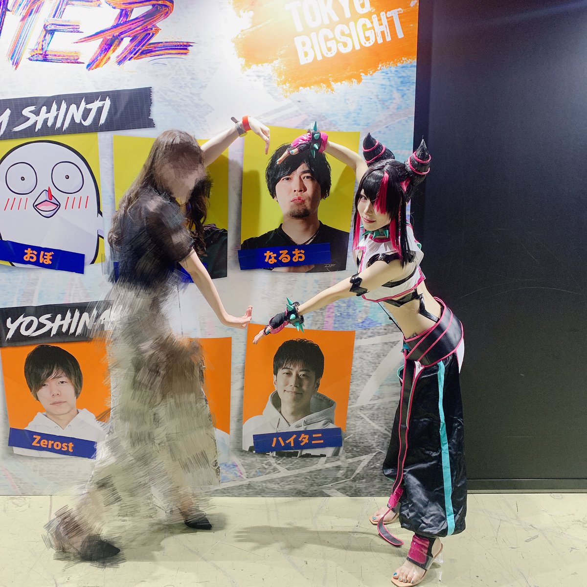 RAGEで美しいジュリ様のコスプレイヤーさんと一緒にお写真撮らせて 