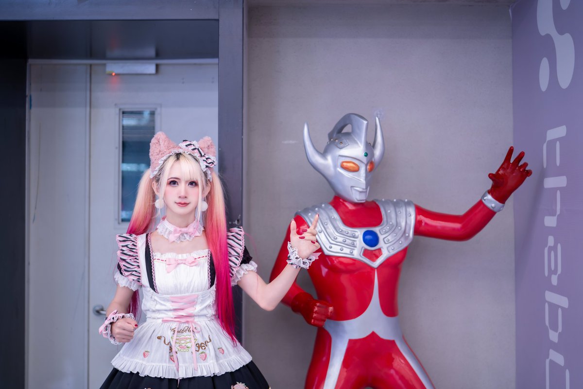 laceduvet's tweet photo. 😹Cheshire Cat in Wonderland😹 Part Extra 2

👗: #angelsheart Baking House OP Set Pink  

📷: @roubao33 &amp; @Kousaka_Rurii

#lolitafashion #egl 
#duvetslolitafashionphotobook 
#sweetlolitafashion #sweetlolita https://t.co/YxIpuDTyZD