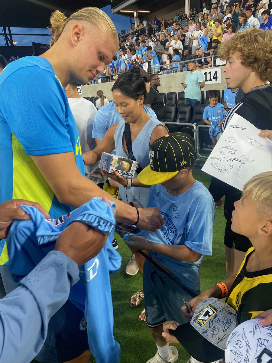 Mrs. Preston tweet media