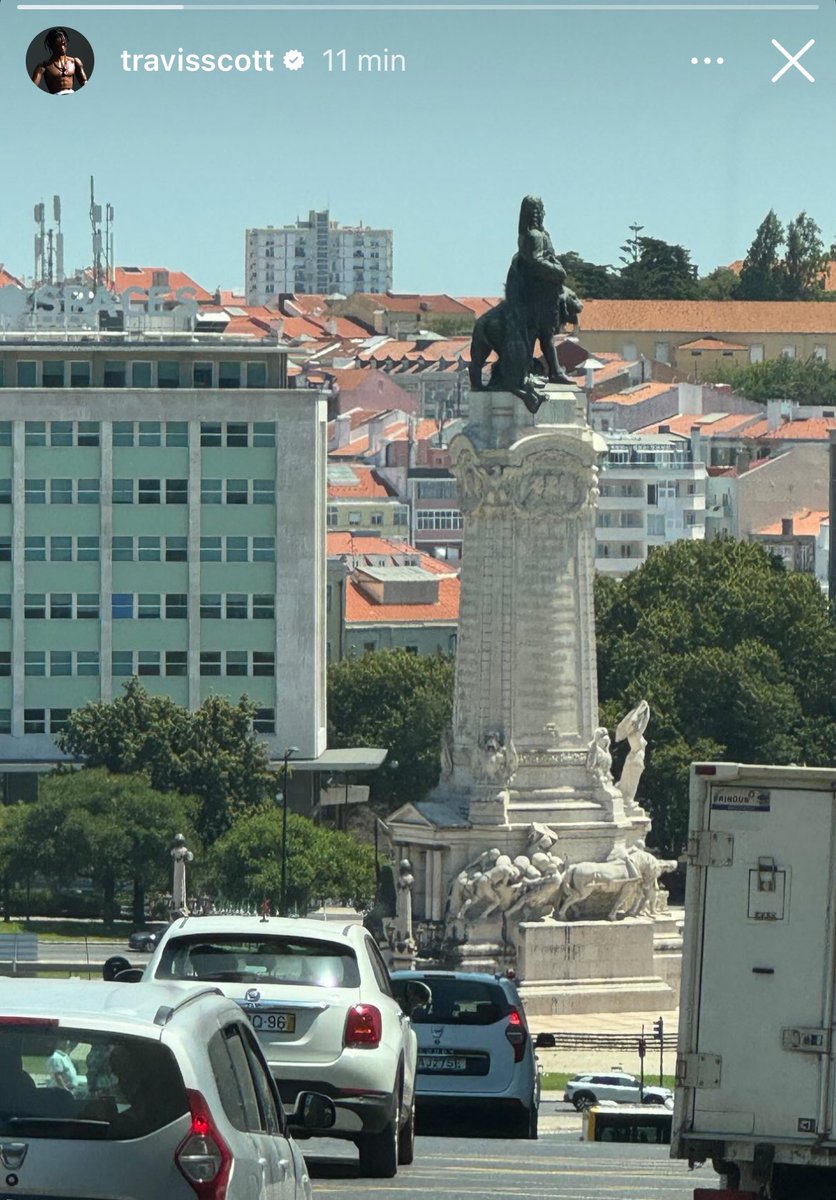Travis Scott já está no Marquês!

Alguém que o avise que é só em Maio