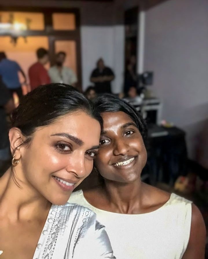 DeepikaPFC's tweet photo. [Pics] Deepika Padukone shooting for #82e last year https://t.co/pF9SOgswG2