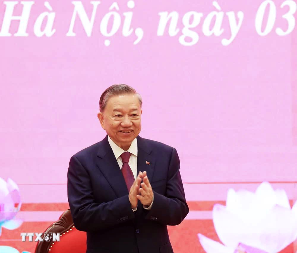 Transmitimos las más sinceras y cálidas felicitaciones al compañero To Lam, por su elección como Secretario General del Partido Comunista de Vietnam.  

Ratificamos nuestra firme voluntad de continuar profundizando los excelentes vínculos entre nuestros Partidos y pueblos.