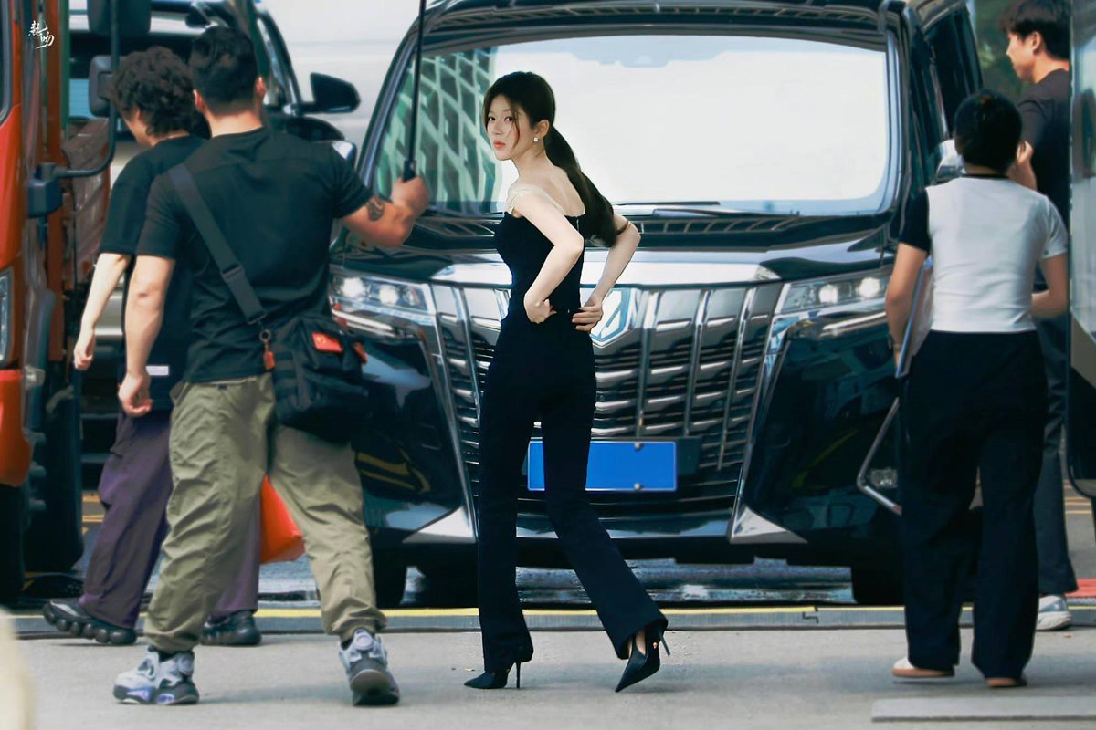 nts_0420yd's tweet photo. Another photo shot of Pretty and sexy Xu Yan on #LovesAmbition
#Days52
#ZhaoLusi https://t.co/VwXCI7hMYe