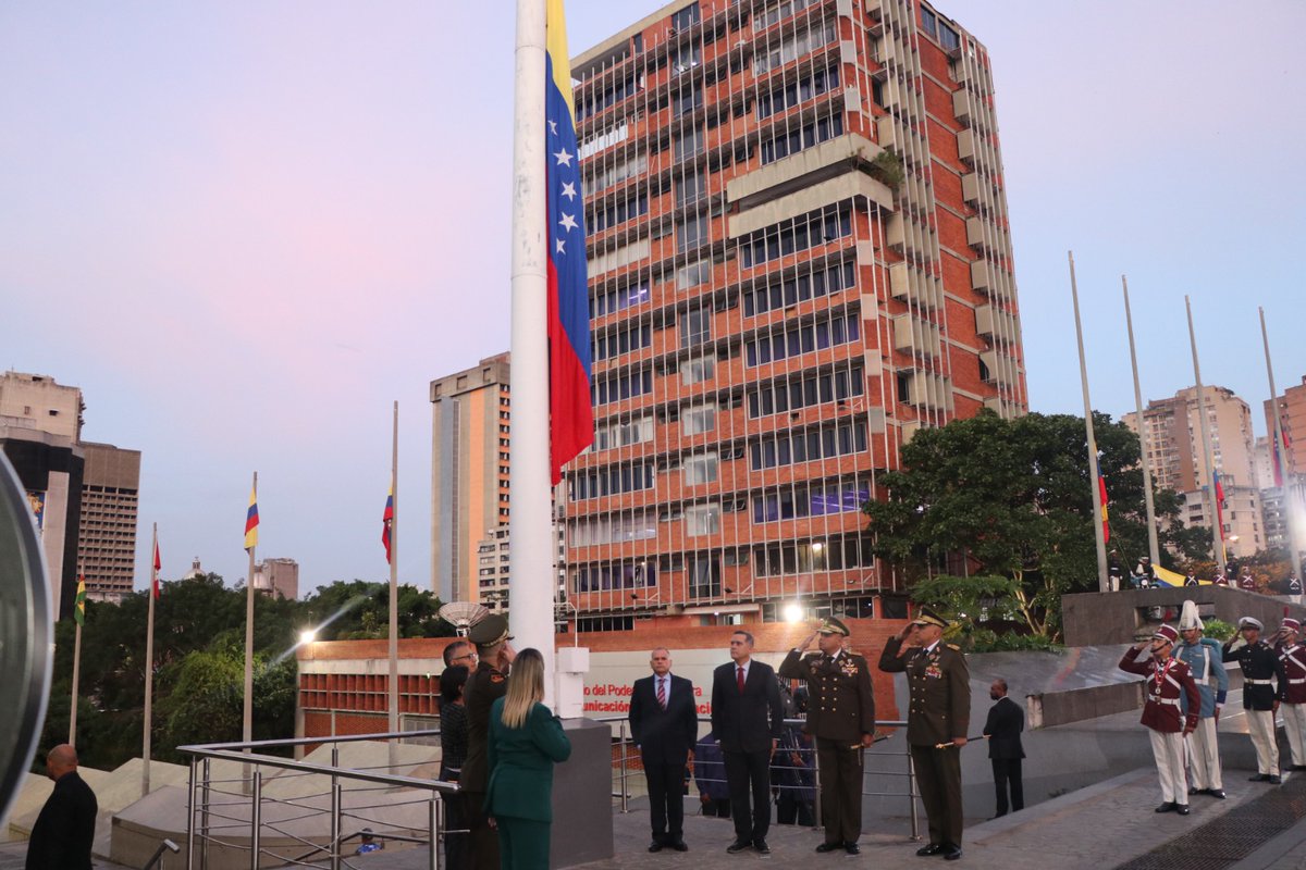 Armada_ve tweet media