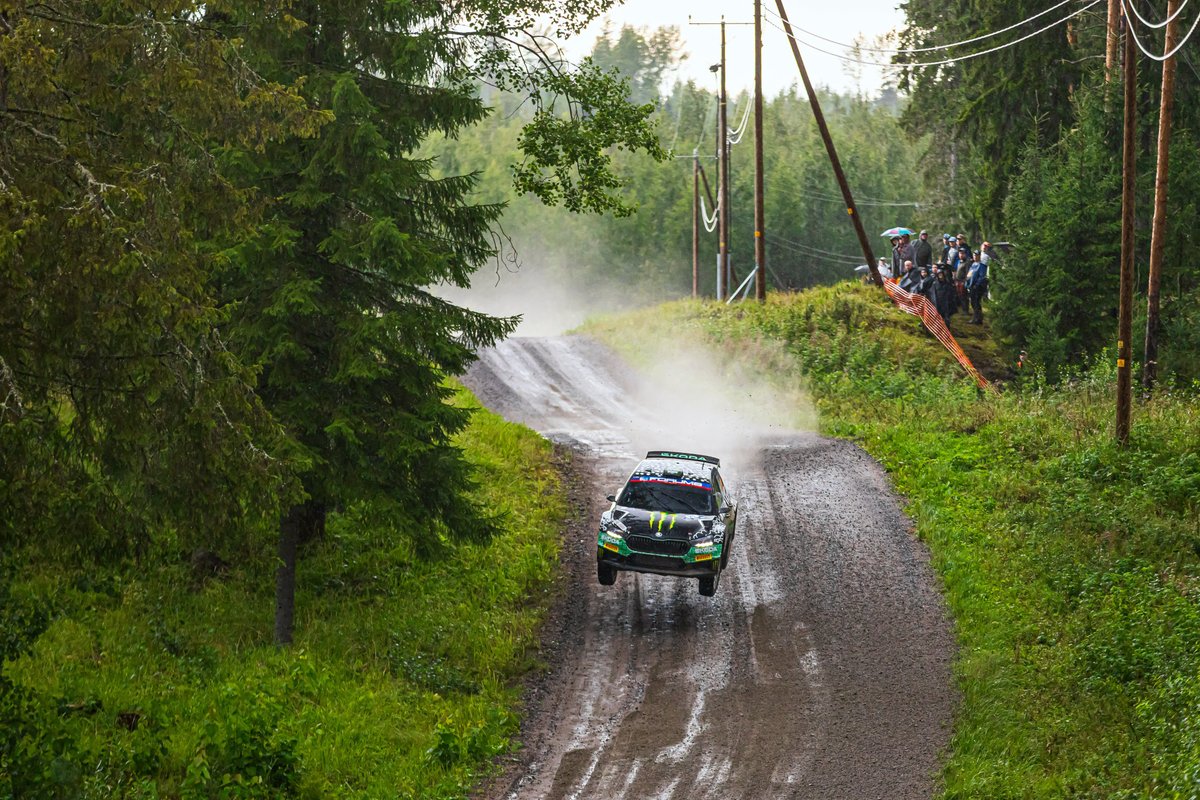 Opeltommy's tweet photo. Helgens Motorbloggen klar för start. https://t.co/CDTtL6IeiQ https://t.co/3CRRAGMKkT