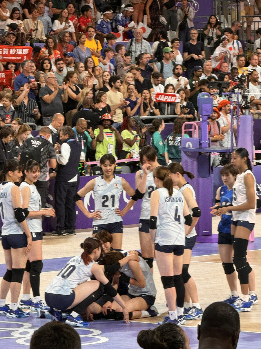 Volleyball World tweet media