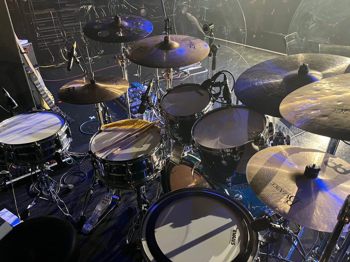 fineopener's tweet photo. a子 Live Tour 2024 【Umbilical Cord】
@梅田クラブクアトロ
ドラムチューナーとして参加いたしました🙇‍♂️バキバキだぜ✌️
ドラムはマンちゃん！東京も楽しみ🙆‍♂️
#ドラムテック https://t.co/92BpkubBEd