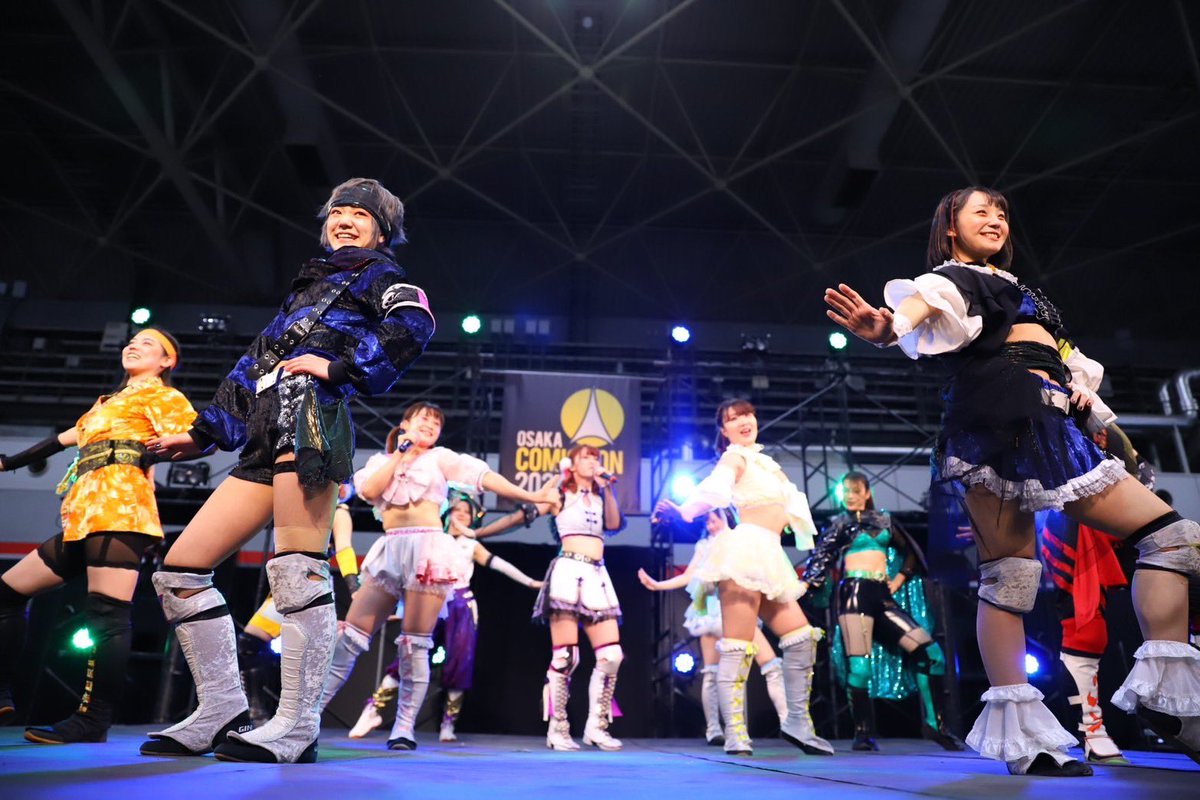 8月11日(日)15:30〜
アクトレスガールズ
女優がプロレスを学び、アクションにプロレスを取り入れた舞台演劇『アクトリング』と、エンターテインメントプロレス『アクトレスリング』の二本を柱とし、演劇や声優、グラビア、歌など、さまざまな場所で才能を発揮しているアクトレスガールズ。