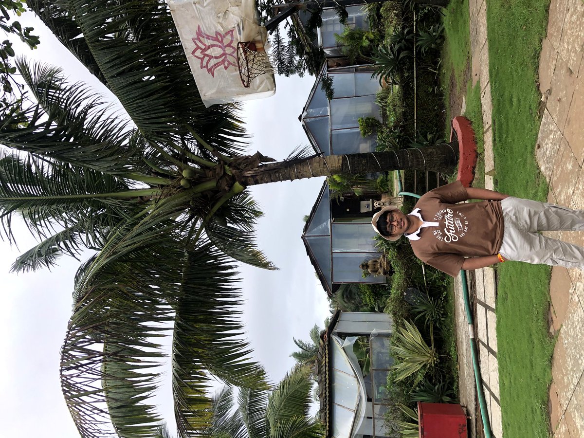 0xabhii's tweet image. Sandy toes and sun-kissed nose 🌴✨ 
Gm Goa! FOMO is real, but I&apos;m living my best life at the beach! Catch you all at @HackVerseIND 🌊 
#GoaVibes #BeachLife #HHGoa&quot;