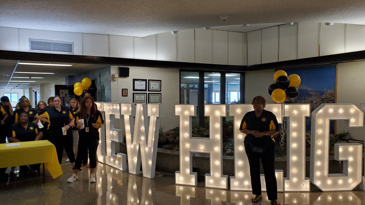 Open house 24-25 was a huge success. Our team worked so hard to make sure JSGS was ready to welcome families. We are ready to #soartonewheights