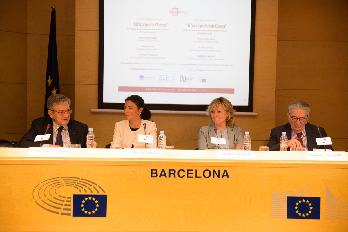 📌 Hoy hace seis años organizábamos el Diálogo “El futuro político de Europa”, con Pilar <a href="/delcastillop/">Pilar del Castillo</a>, Enrique Barón Crespo y <a href="/GP_ArieteRosso/">Gianfranco Pasquino</a>.  

▶️ Youtube: youtu.be/-J2UzvfWHD4 
🔊Podcast: ivoox.com/dialogo-el-fut…