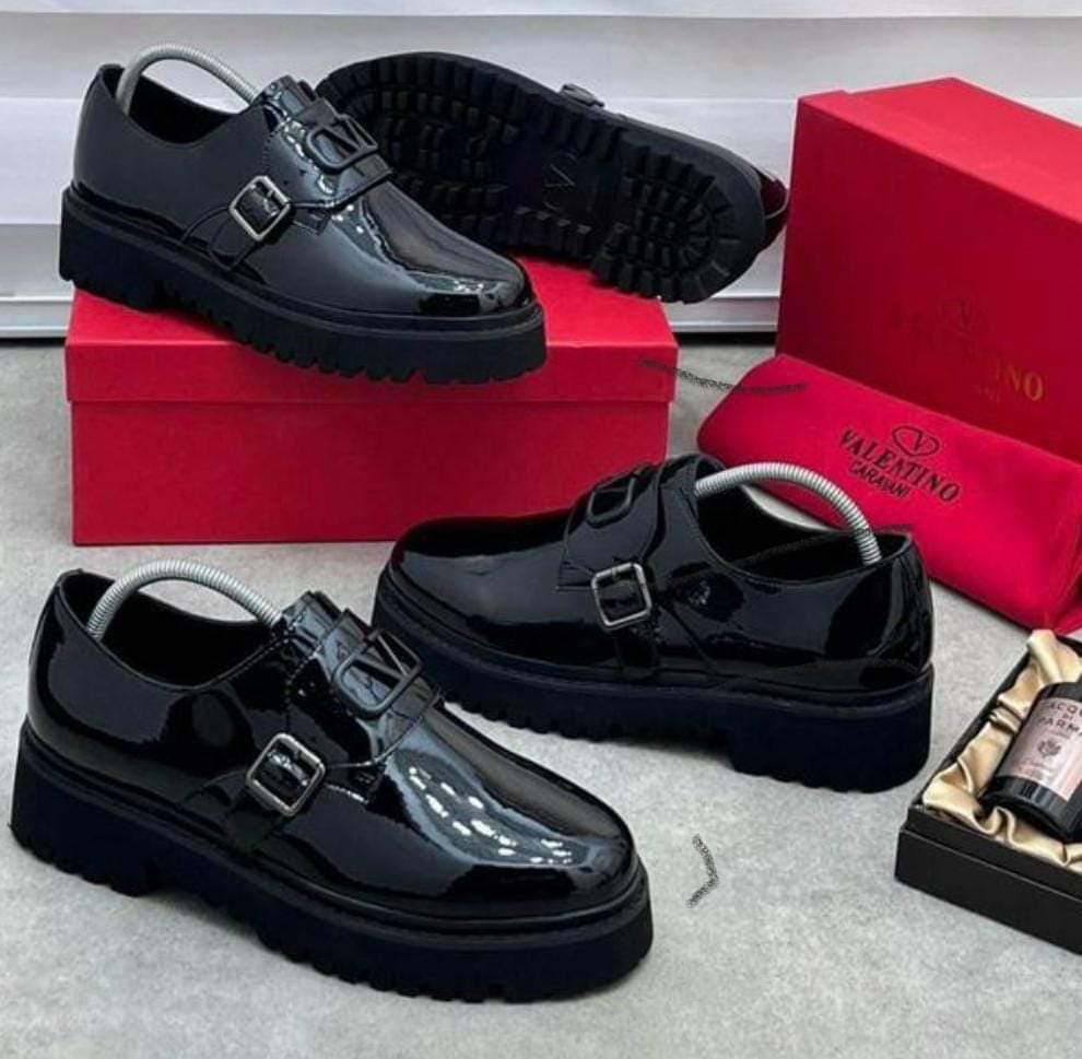 Ruqqoyah77's tweet image. F1:45,000 naira 
F2:42,000 naira 
F3:42,000 naira 

Size 40-46

📍Ibadan/Ikorodu