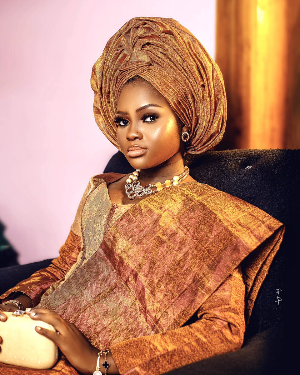 skipa_deyon's tweet photo. @AkureMarket I’m a Professional Photographer, situated here in Akure. 
We’re into indoor/outdoor photography, fashion, brand and more https://t.co/AwY4lT2tX5