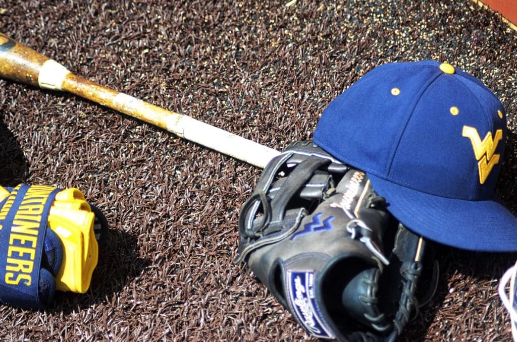WVU Baseball Adds Pair of Pitcher Commits to 2026 Class 

wvsportsnow.com/wvu-baseball-a…