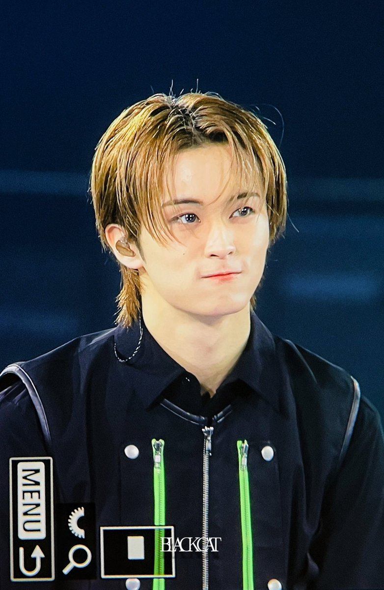 𝑩𝑳𝑨𝑪𝑲 𝑪𝑨𝑻 tweet media