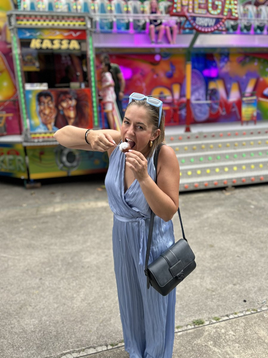 Alexandra d’Archambeau tweet media