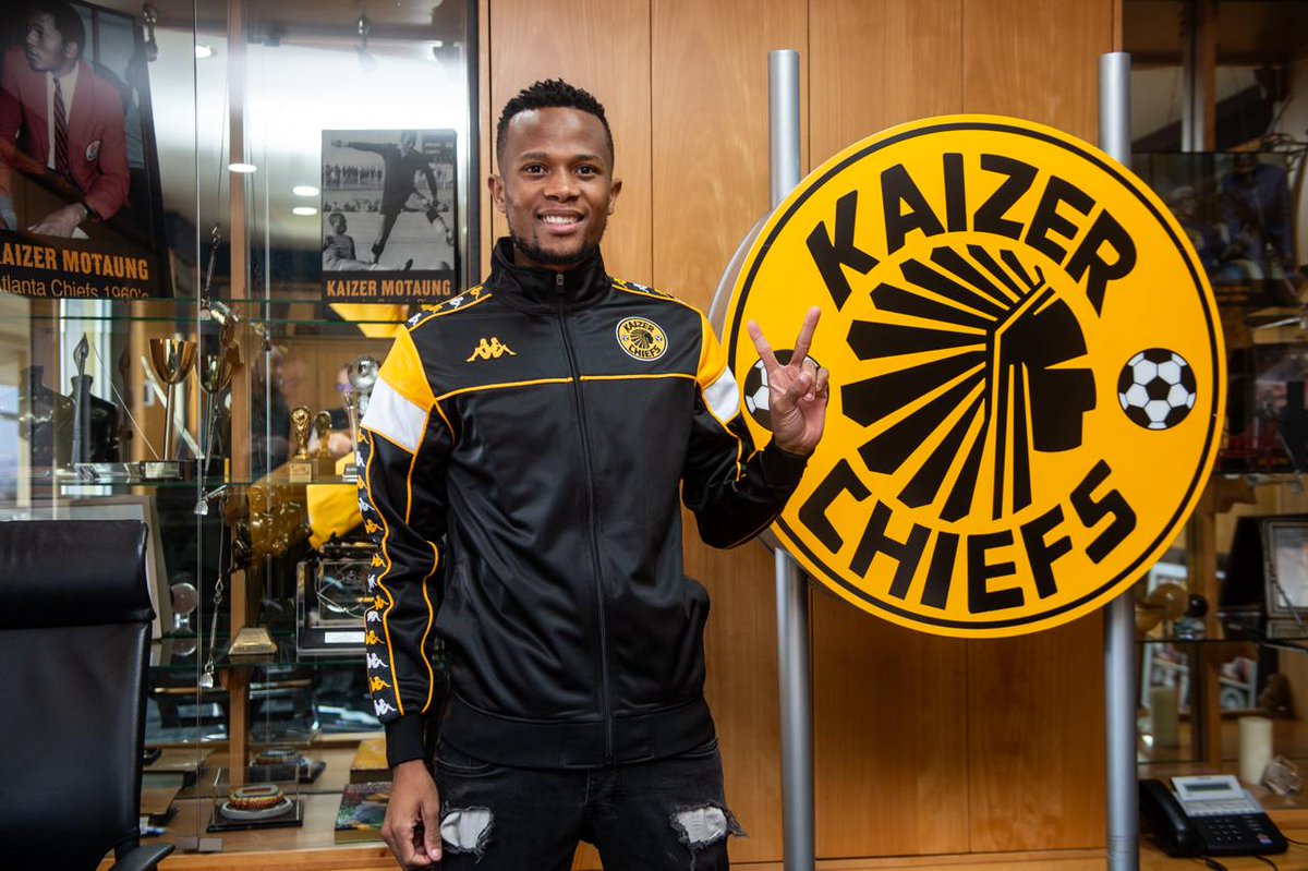 Chiefs Welcome Sam

Kaizer Chiefs have added another player to their squad with defender Bongani Sam joining the team from Orlando Pirates.

The Glamour Boys have secured the 26-year-old left-back/winger on a 3-year contract, with a 1-year option.

#Amakhosi4Life #AlwaysHome