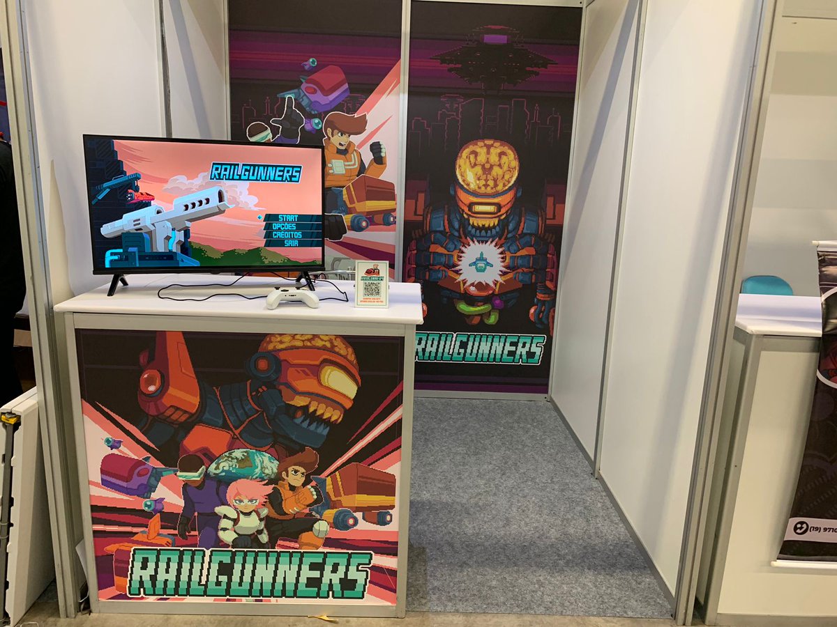 Primeiro dia expondo o Railgunners na <a href="/retroconoficial/">Retrocon</a>!

Quem vier passem aqui na nossa estande e venha jogar a versão mais nova desse jogo!

E quem quiser também poderá comprar uma key do jogo!

#indiedev #GameMaker #vacaroxa

<a href="/expgamestudios/">Expresso Studios</a> <a href="/WarpZoneMe/">WarpZone, criadora do RETROCON</a>