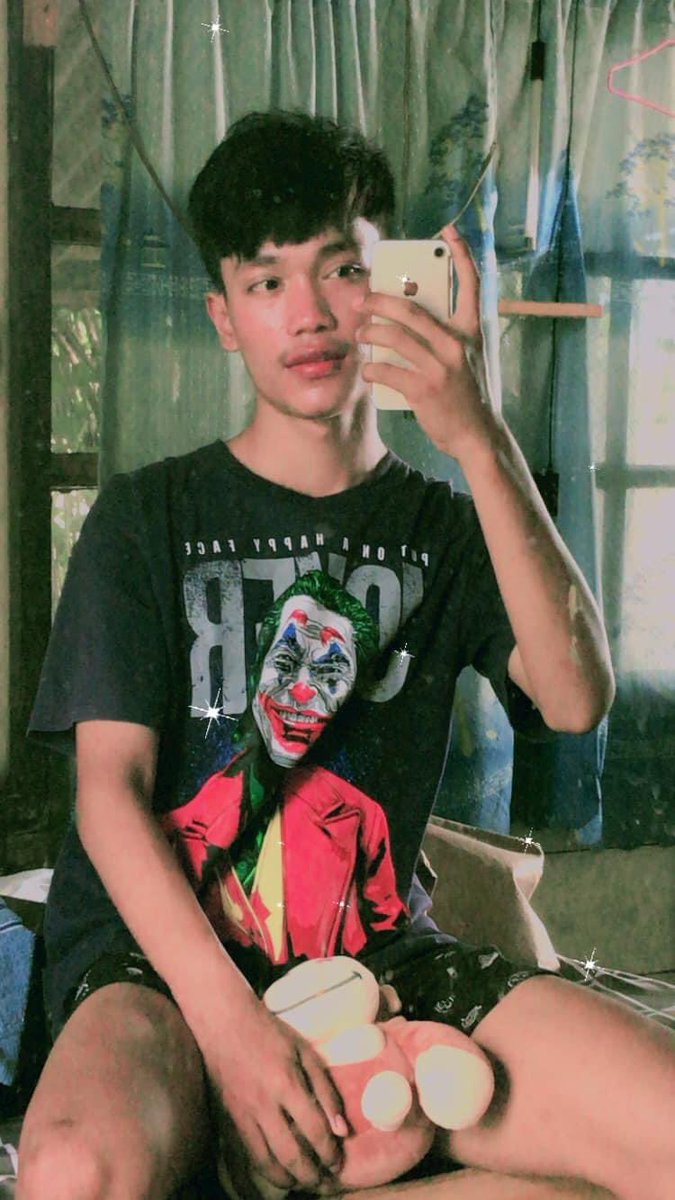 itawsila's tweet photo. รูปตั้งแต่สมัยวัยว้าวุ่น🤣 https://t.co/8Un0UguSVn