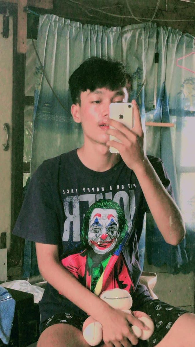 itawsila's tweet photo. รูปตั้งแต่สมัยวัยว้าวุ่น🤣 https://t.co/8Un0UguSVn