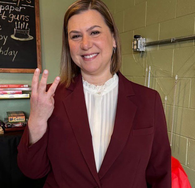 3 days.

That's how long until Michigan's U.S. Senate primary. It's also the donation I am asking you to make to meet this moment.

I know it seems unrealistic to think that just $3 can make a difference in an election where an extraordinary amount of money will be spent,