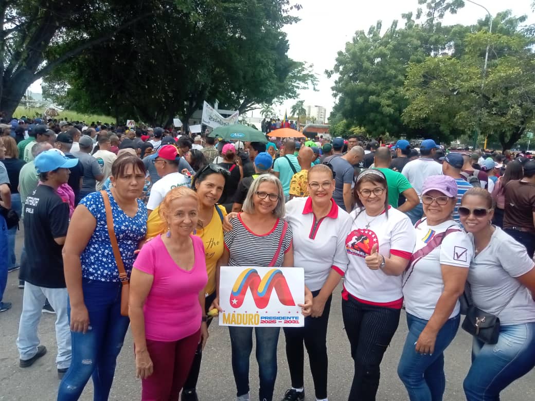 LeyraSuarezPsuv tweet media