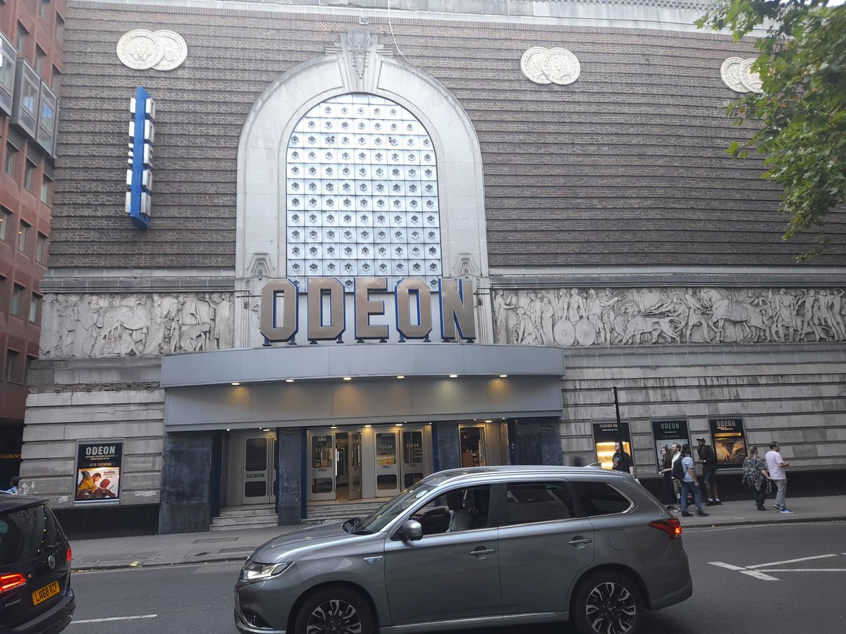 Scare158Steve's tweet photo. So I'm afraid to say what I posted earlier is true.

I just popped into @ODEONCinemas Covent Garden &amp; yes it closes this Thursday. The site has been purchased and will be converted into a "luxury" hotel &amp; Theatre.

Fortunately the staff are being deployed elsewhere.

Very sad. https://t.co/Qc3J9UvLSi