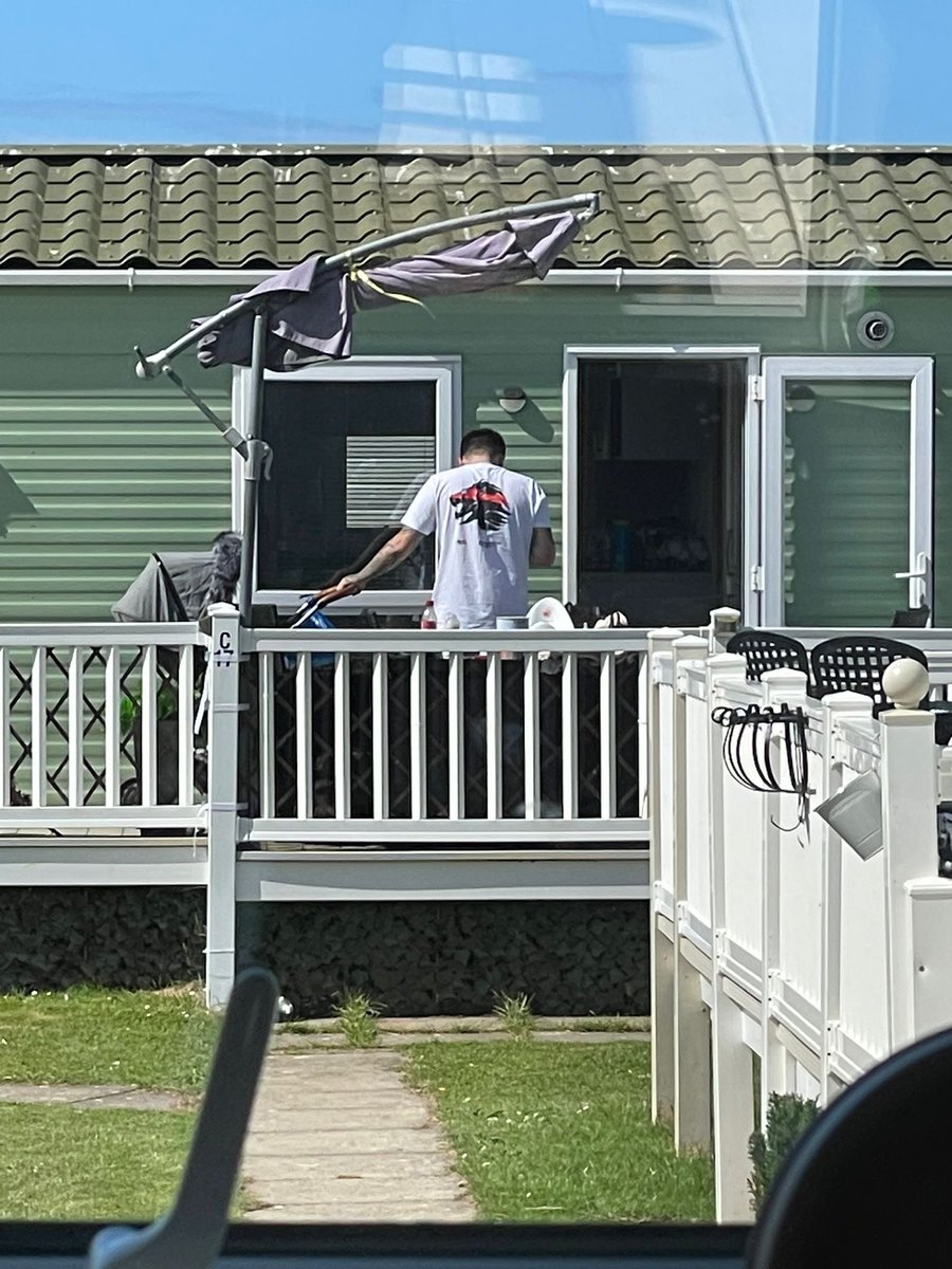 Spotted some <a href="/Syndicate/">Tom</a> swag out on the wild today, Towyn North Wales 👌