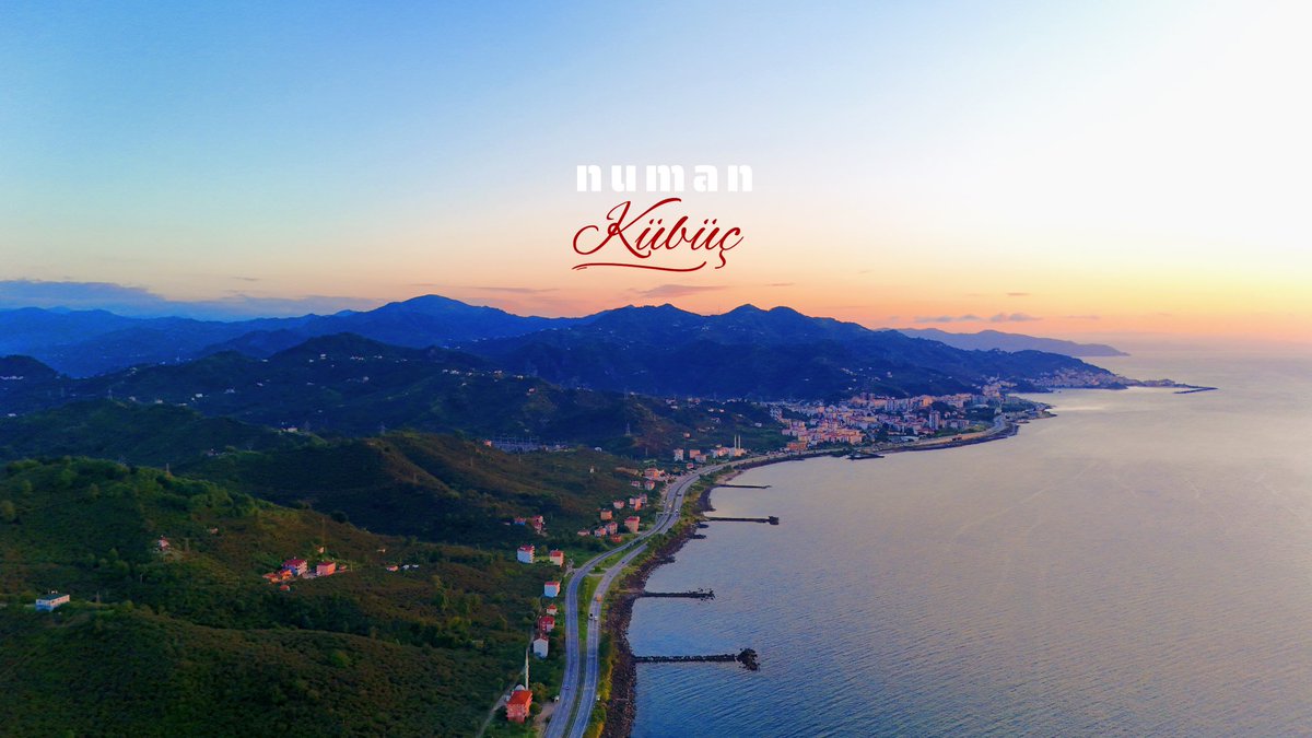 Numankubuc's tweet photo. Karadeniz'in incisi #Tirebolu 🌅
#Günbatımı #DoğaHarikası #Karadeniz https://t.co/hrJIJynY18