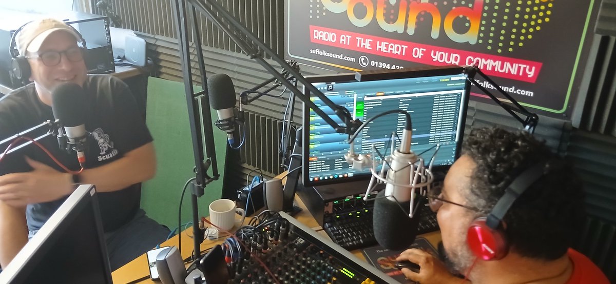 DungerRob's tweet photo. @SuffolkBritpop Rob with his guest James Webb from Game On - 90s Indie Tribute Band chatting today on Suffolk Sound Britpop &amp; Indie Show 
Listen: LIVE / AGAIN / DOWNLOAD 
https://t.co/2CYlllImo5 https://t.co/EVb3GPMlAI