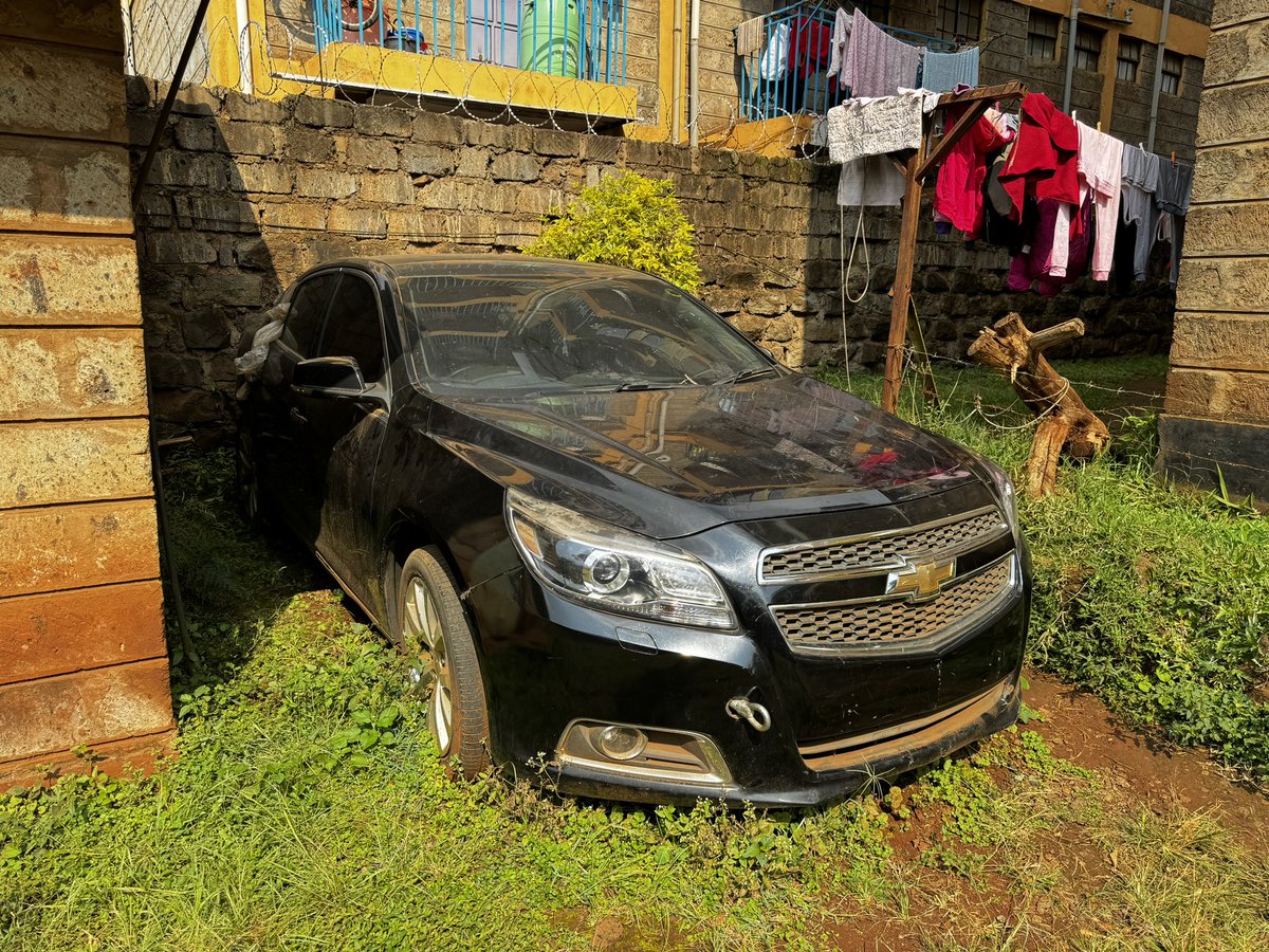 MelMulanda's tweet image. Something must kill a man but let it not be a Chevy Malibu 😭. Literally has no spare parts this side of the world!