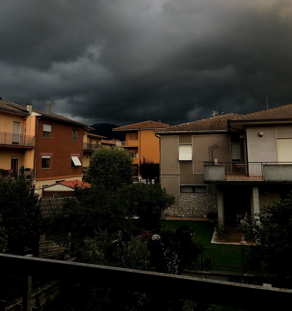 idasarchive's tweet image. i miss this feeling