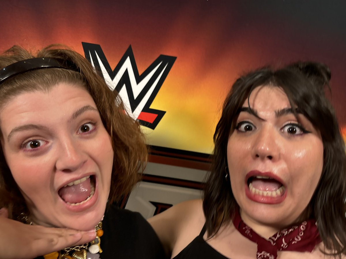 lexdigiacomo's tweet photo. Fun times yesterday with some fellow ladies in wrestling 🤭 @queenoftheringg @haleyanne_ https://t.co/iwV9bYiaa4