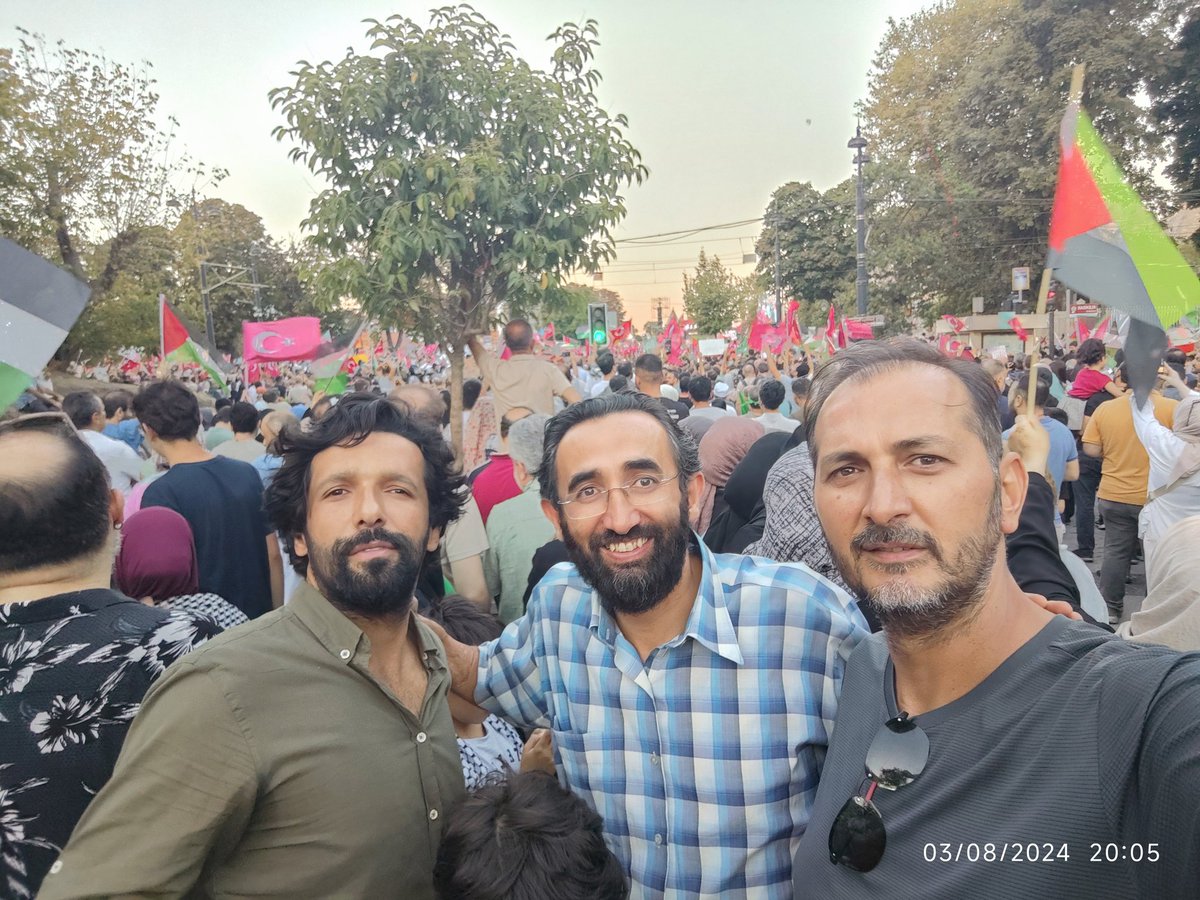 bymsevinc's tweet photo. Şehit İsmail Haniye'nim vasiyetini yerine getirmek üzere katil terörist İtraili lanetlemek ve duruşumuzu göstermek üzere Ayasofya meydanındayız... https://t.co/KD4N4Us1FE