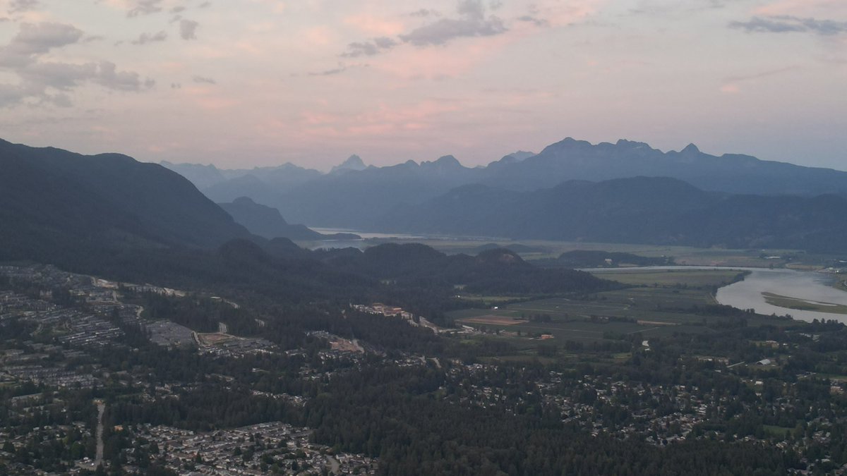 Outstanding #sunset last night in <a href="/portcoquitlam/">Port Coquitlam</a> last night 
#drone 
#sunsetphotography